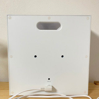 IKEAのスピーカー（30×30cm）の画像