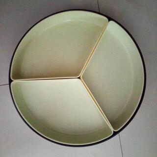 オードブルお皿の画像