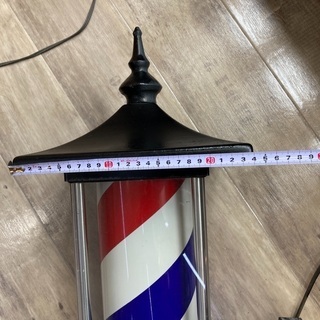 理髪店　サインポールの画像