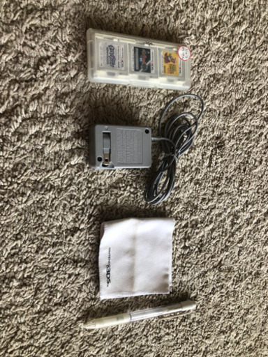 任天堂3DS（ソフト6個付き・爆釣りバーハンター付属）