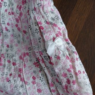 120㎝ 花柄スカートの画像