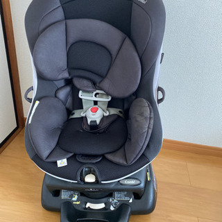 Combi Egg Shock コンビ チャイルドシート