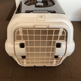 ほぼ新品❣️ リッチェル　クレート　アイボリー　Sサイズ