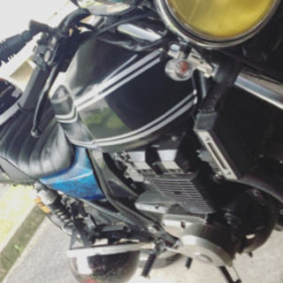 Kawasaki  zrx400の画像
