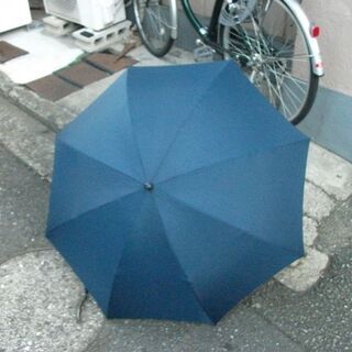 メーカー不明　折り畳み傘　写真3枚目長さ37㎝です。