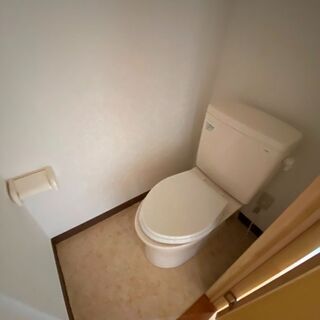 アパートを解体しますので、欲しいものは全部差し上げます！