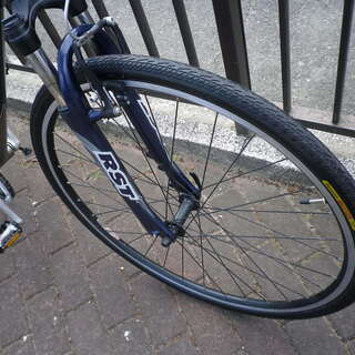 TREK FX7200の画像