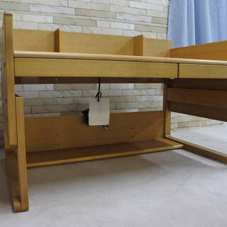 カリモク ベネッセ karimoku Benesse 学び成長デ...