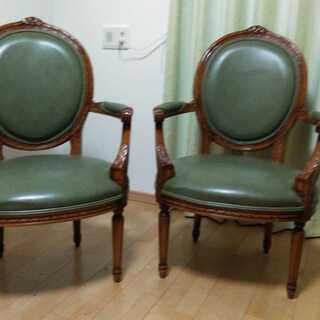 ヨーロッパアンティーク家具の画像