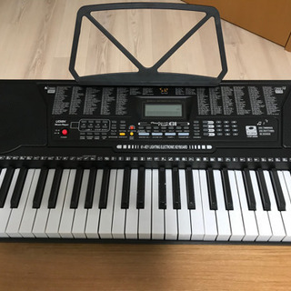 電子キーボード　61鍵盤　プレイタッチ61