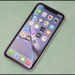 中古 SIMロック解除済 iPhone XR 64GB ホワイト MT032J/A au 〇判定 中古本体 バッテリー状態100%