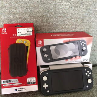 美品　任天堂　Switch right