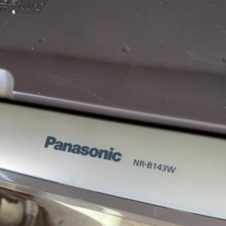 Panasonic 冷蔵庫 NR-B143W  中古 動作確認済 引き取り限定の画像