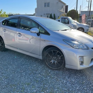 ☆プリウス30LED化☆燃費良☆ハイブリッドカー☆ルーフブラック☆の画像