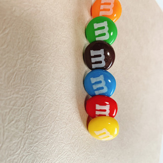 m&m風ピアス まとめ買い割引あり 2枚目あり