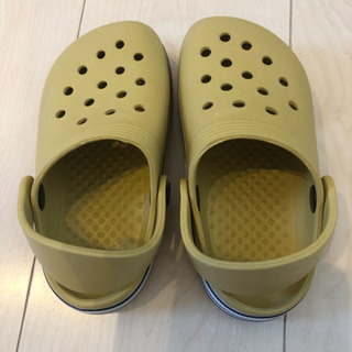 子供サンダル　