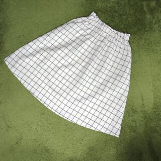 チェック柄　白　ロングスカート