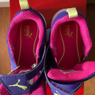 【交渉中】美品・プーマ スニーカー 紫 14cmの画像