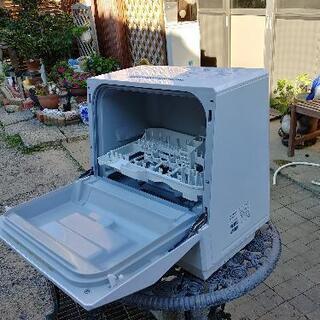 (値下げ)Panasonic食器洗い乾燥機　2018年式(取り付け工事不要)の画像