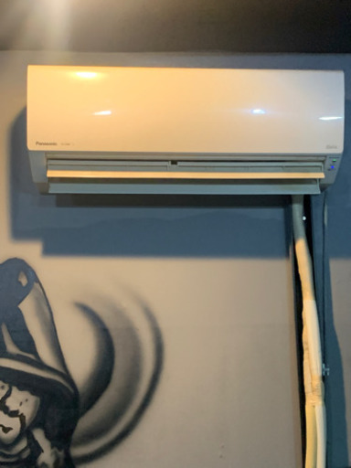 Panasonic ルームエアコン　2018年製