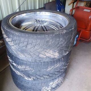 価格ご相談可能　24インチ　TYFUN製アルミホイル&タイヤ　4本セット　の画像