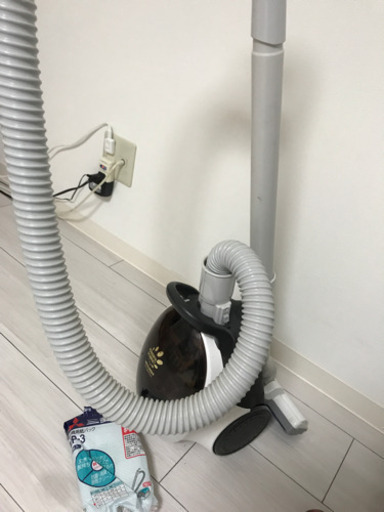 三菱電機　掃除機　2015年製