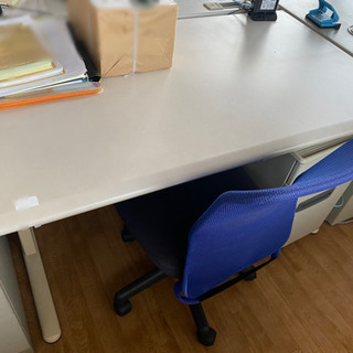 オフィス家具