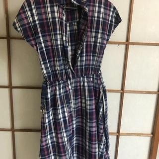 女子服(中学生くらい)いろいろ　M又はFサイズの画像