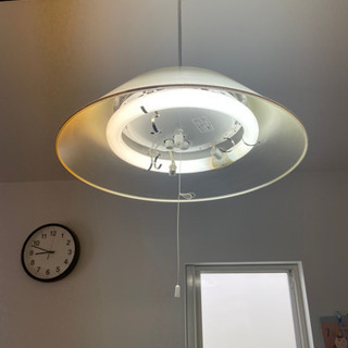 シーリングライト　部屋の電気④
