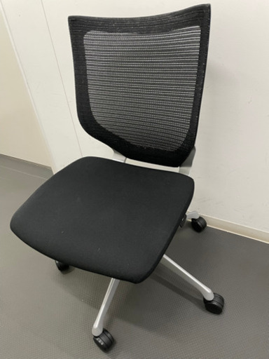 オカムラバロンオフィスチェア⑤