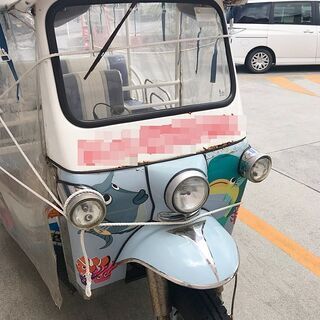 トゥクトゥク 7人乗り ATの画像