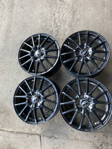 15インチ、アルミホイール4本セット、黒、キューブ他