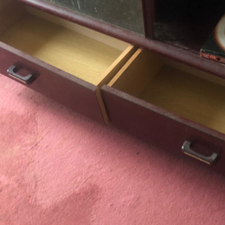 さらに値下げしました！大きな食器棚　重くてしっかりした作りの画像