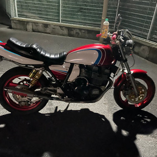 xjr400