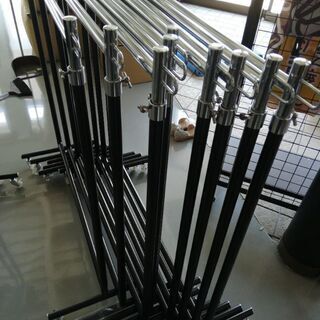 新品同様　業務用ハンガーラック　黒　90cm幅