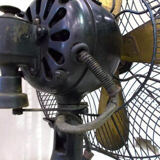 ジャンク品 希少 古い扇風機 Shibaura Engineering 芝浦 12inch A.C.Electric Fan 4羽根 東芝 扇風機 オブジェ 札幌市東区 新道東店の画像
