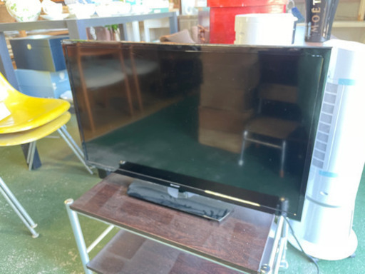 2016年製　SHAP AQUOS 32型　液晶TV