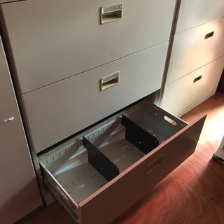スライド書類収納棚