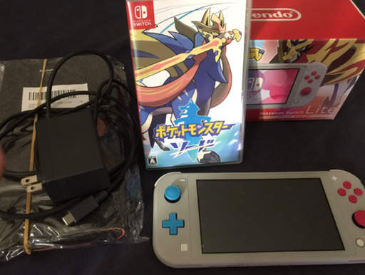 【値下げしました】Nintendo Switch Lite ザシアン・ザマゼンタ + ポケットモンスター ソード -Switchを売ります