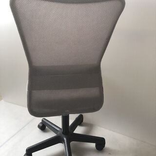 デスク用・勉強机用の椅子になります。の画像