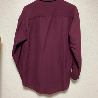 メンズシャツの画像