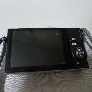Nikon 1 j4 Wi-Fi機能付きミラーレス一眼カメラの画像