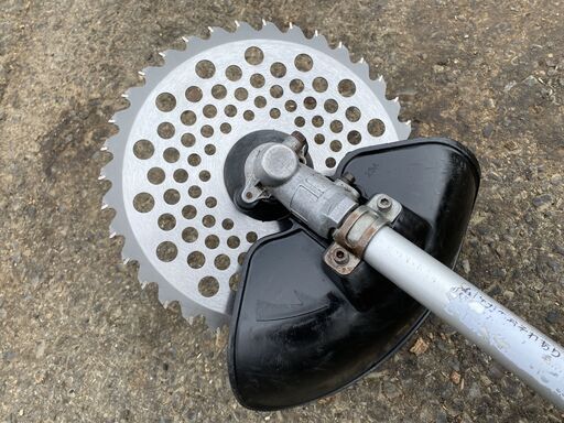 現物確認歓迎、 初期不良対応OK 整備済 刈刃新品仕様　マキタ 4サイクル 24.5cc かけやすい楽らくスタート 草刈機 MEM427X 取説も見れる