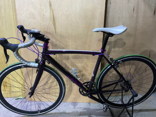 ロードバイク　フジ