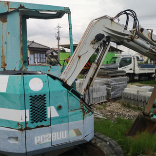 コマツ PC28uu まだまだ現役！快調です！ ユンボ ショベル 2tクラス