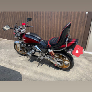 ゼファー400χ 三段シートの画像