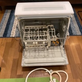 パナソニック　食器洗い乾燥機　NP-TR9-Wの画像