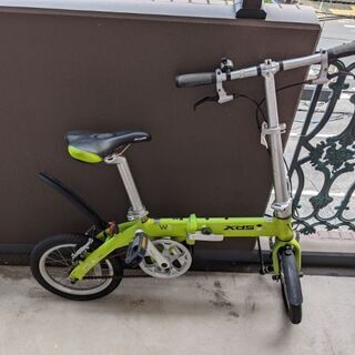 折りたたみ自転車の画像