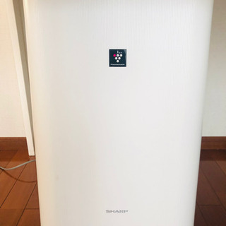 シャープ　空気清浄機　プラズマクラスター　KC-G50-W