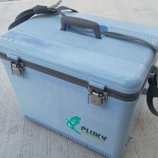 【無料】中古クーラーボックス24L